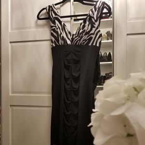 Black and white minidress